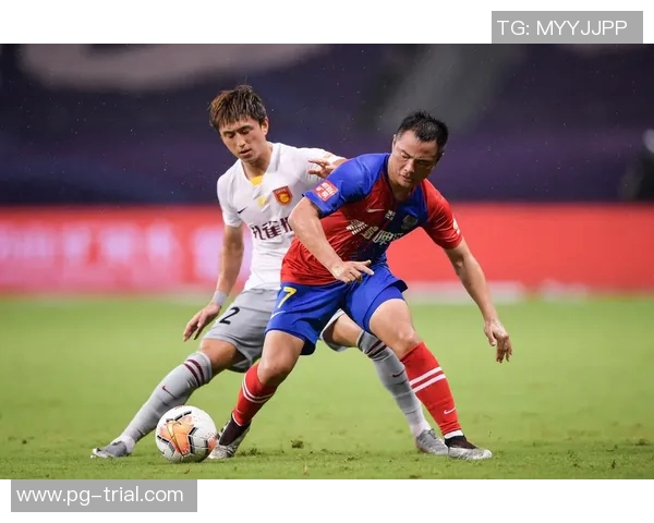 友谊赛拜仁小胜里昂乌龙球引发争议判罚全场沸腾