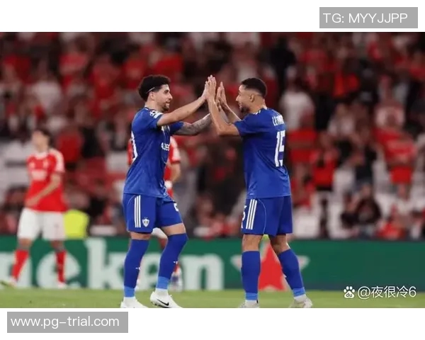 欧冠经典对决AC米兰逆袭国米上演惊天大逆转全场沸腾